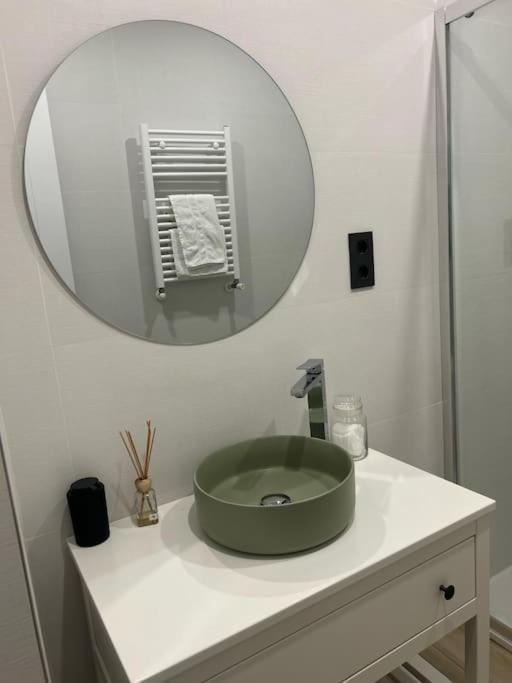 Piso Deluxe Con Balcon Cerca Del Casco Viejo Bilbau Exterior foto