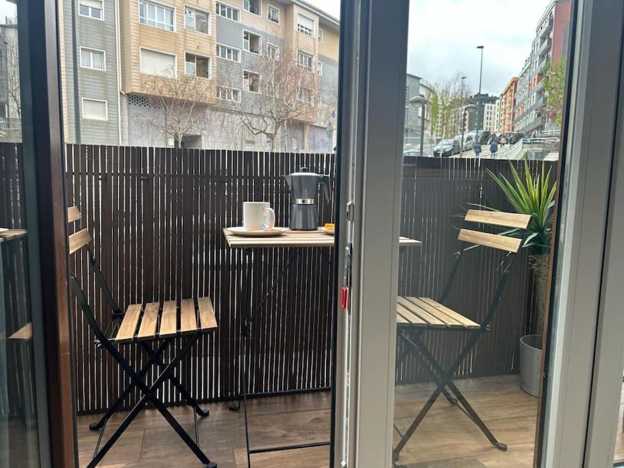 Piso Deluxe Con Balcon Cerca Del Casco Viejo Bilbau Exterior foto